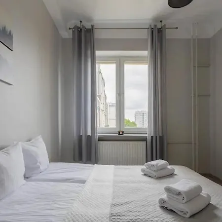 דירה Urban Chic - Cozy 2-bedroom In Center - Marszalkowska ורשה