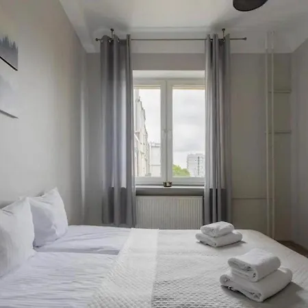 Urban Chic - Cozy 2-bedroom In Center - Marszalkowska * Warszawa