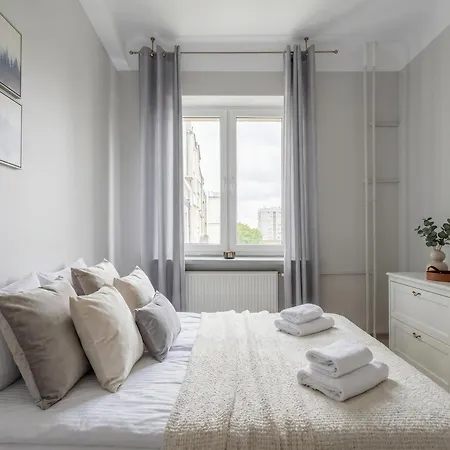 Urban Chic - Cozy 2-bedroom In Center - Marszalkowska
